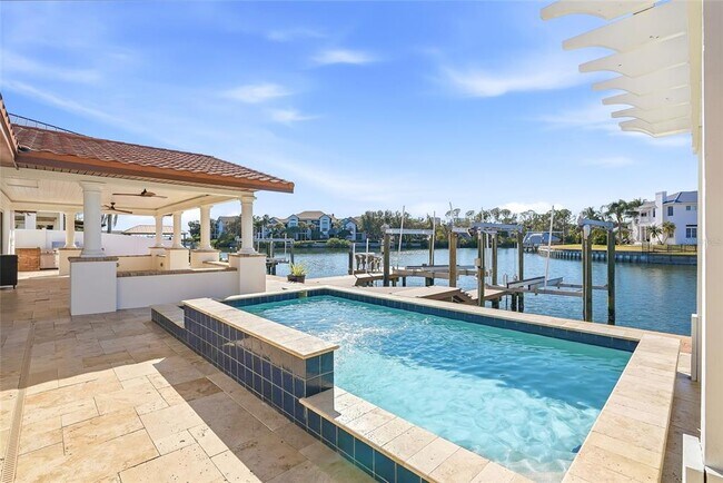 Building Photo - 3918 Americana Dr