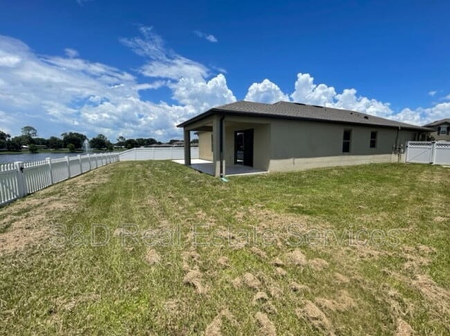 Building Photo - 8862 Conway Rd