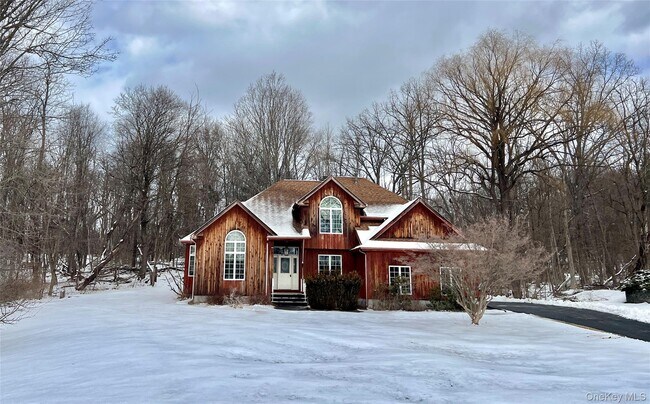 Building Photo - 10 Carrington Ct