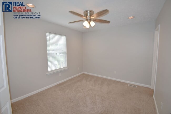 Building Photo - Adorable 3bd 2 ba home with washer/dryer included!
