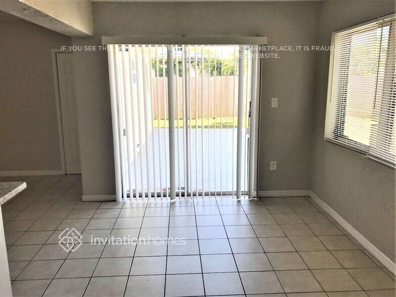Building Photo - 3210 SW 67th Way
