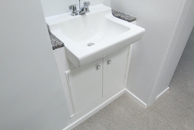 Building Photo - 1403 Butler Ave