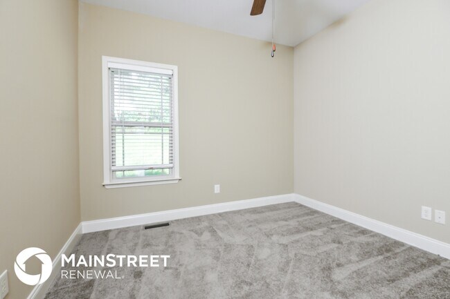 Building Photo - 255 Hawks Bend Ln