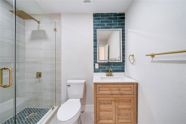 Building Photo - 14725 SW 107th Terrace