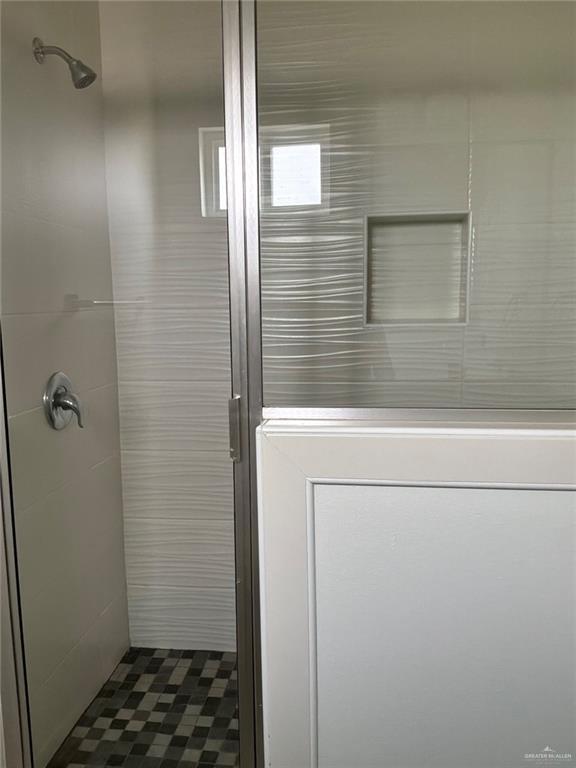 Building Photo - 10 N 40th St