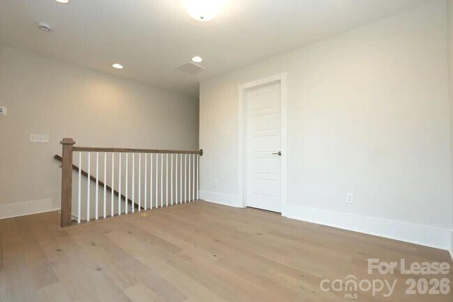 Building Photo - 1405 Kenilworth Ave