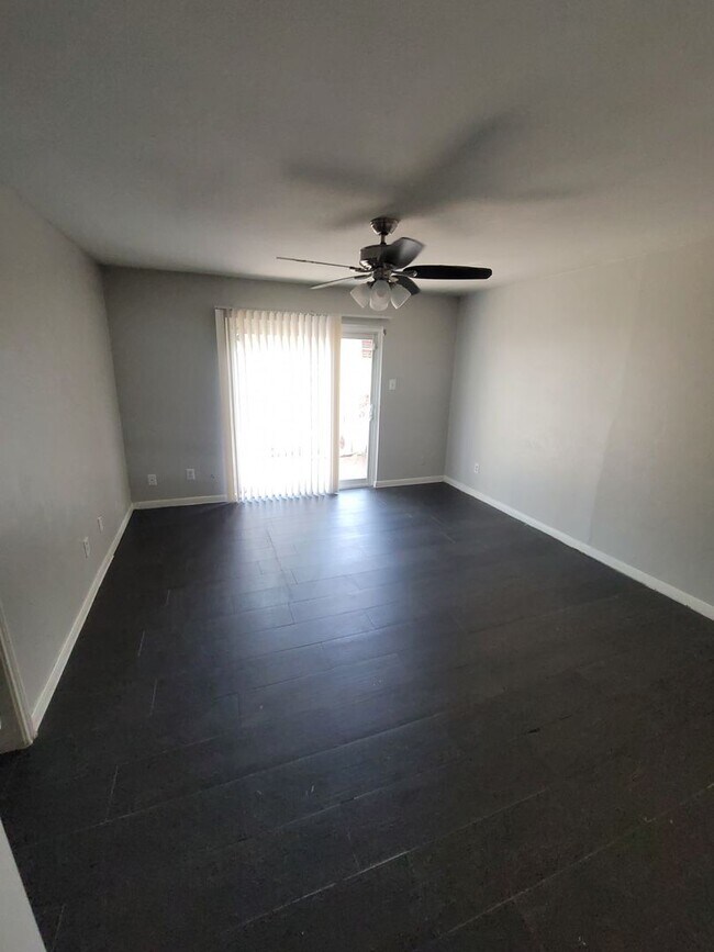 Building Photo - 2119 Misty Meadow Ct