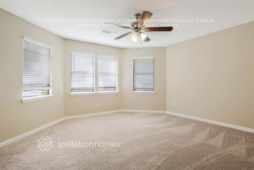 Building Photo - 680 Wood Path Ct