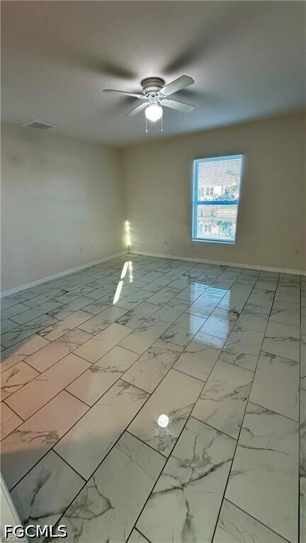 Building Photo - 3301 SW 15th Pl