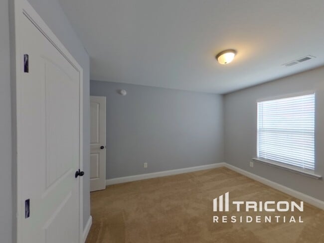 Building Photo - 1062 Rabon Pond Dr
