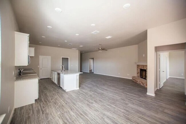 Building Photo - New Beginnings Start At AMRR: Spacious 4 bedroom in Frenship ISD!