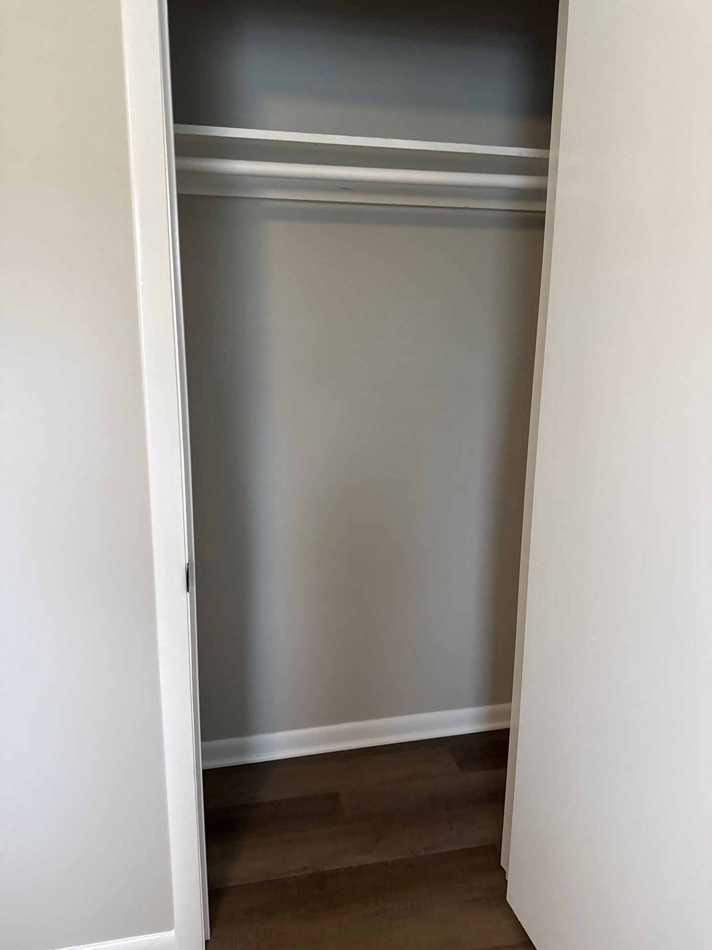 Building Photo - 1247 Pleasant View Dr