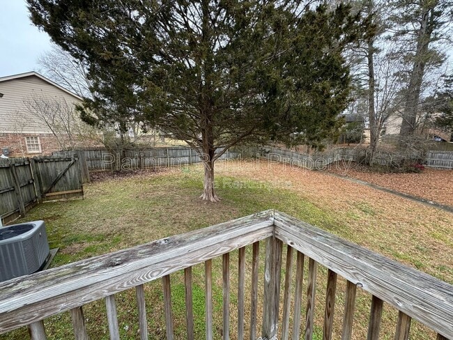 Building Photo - 2990 Summit Ridge