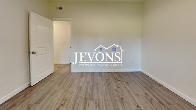 Building Photo - 19019 SE 164Th St Renton, WA 98058