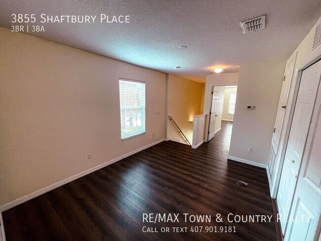 Building Photo - Walden Chase Townhome for Rent in Oviedo