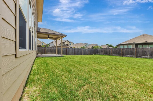 Building Photo - 408 Mante Ct