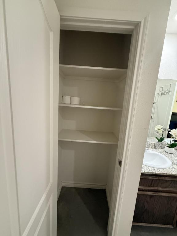 Building Photo - 6000 Harriet Tubman Ave