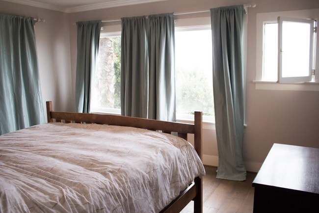King - Bed Master- Ocean View - 804 The Strand