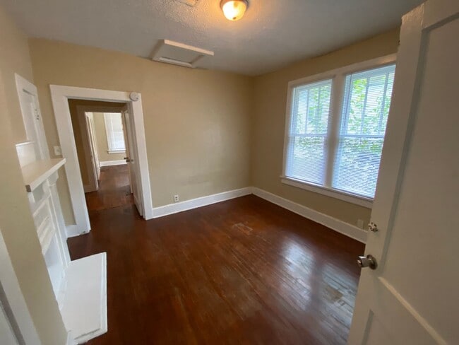 Building Photo - **ON HOLD**Total Electric**4 Bedroom / 2 B...