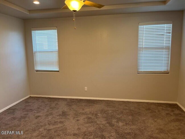 Building Photo - 1144 Morton Pl