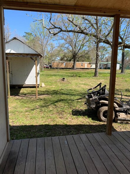 Building Photo - 520 5th St