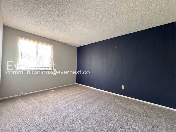 Building Photo - 9695 W 81st Ave