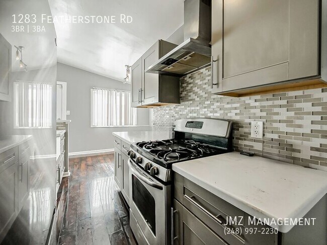 Building Photo - 1283 Featherstone Rd