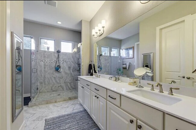 Building Photo - 104 Garner Park Cove