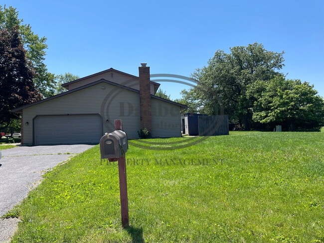 Building Photo - 3018 Gleneagle Dr