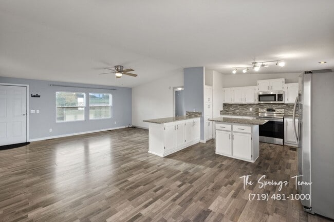 Building Photo - MODERN UPGRADES AND RURAL LIVING IN PEYTON - Security Deposit Waiver Available