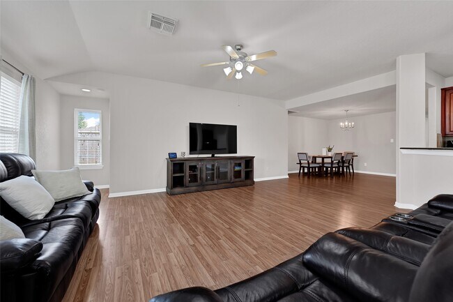 Building Photo - 3114 Rendezvous Ct
