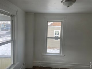 Building Photo - 1518 7th Ave