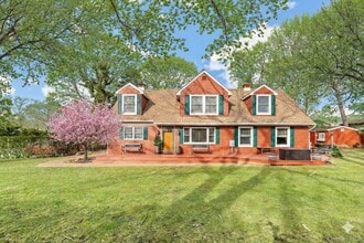 Building Photo - 79 E Tiana Rd