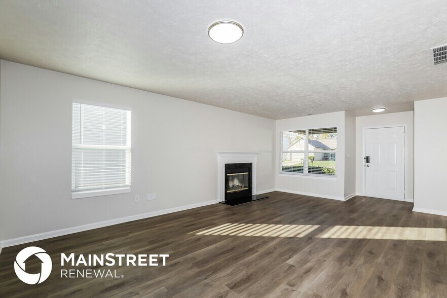 Building Photo - 11115 Dura Dr