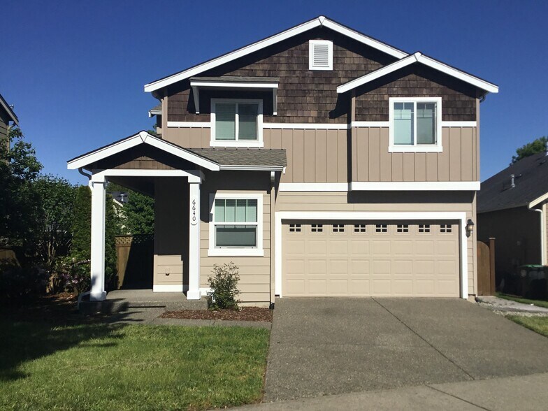 Primary Photo - 6640 Sarazen St SE