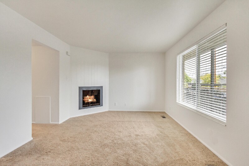 Building Photo - 2519 S 300 E