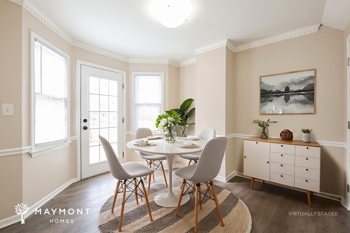 Building Photo - 602 Creek Dr