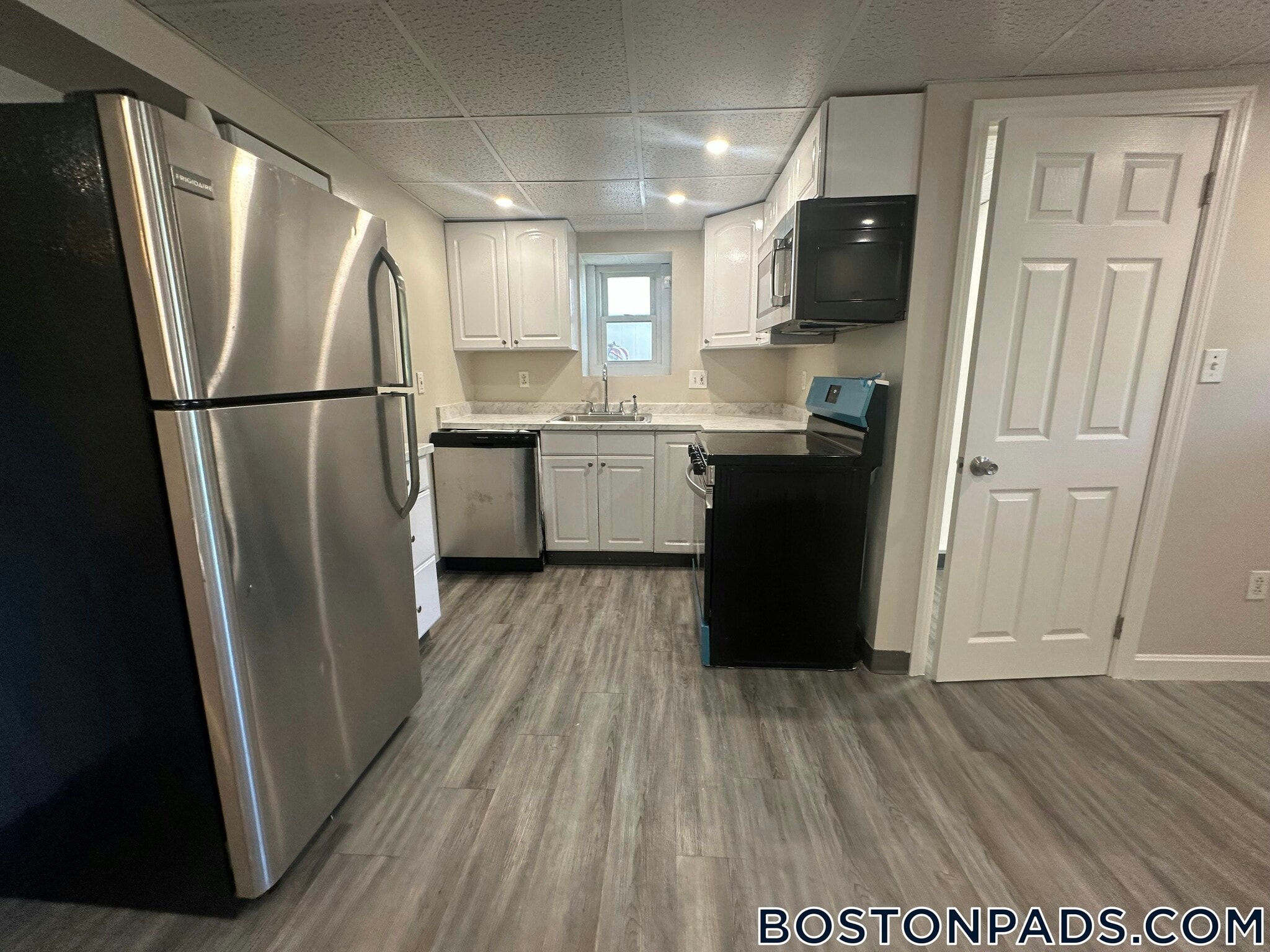 Building Photo - 43 Madison St