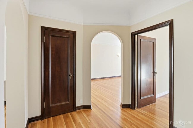 Building Photo - 1695 North Point St