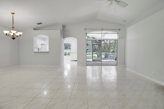Building Photo - 7333 Burgess Dr