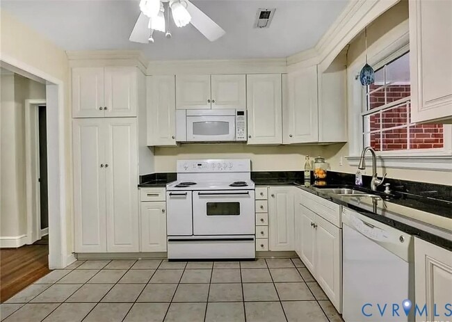 Building Photo - 8506 Bentridge Ln