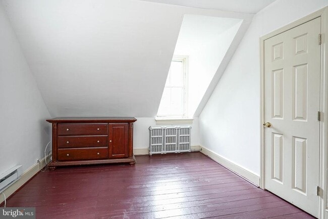 Building Photo - 315 Chestnut St