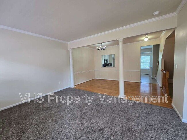 Building Photo - 6186 Library Ln
