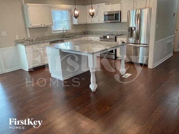 Building Photo - 107 Brookleigh Ct