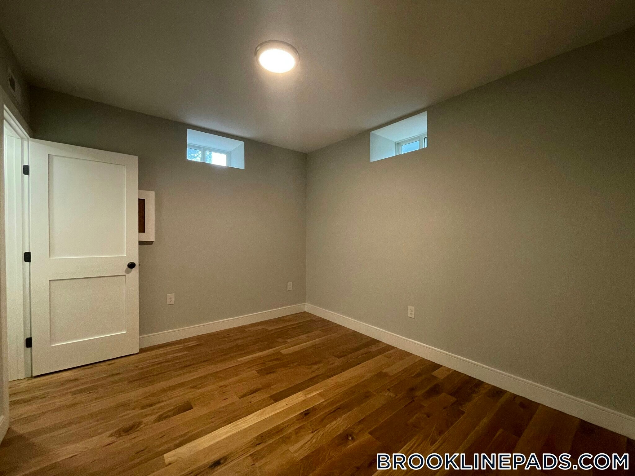 Building Photo - 199 Boylston St