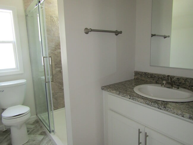 Building Photo - 250 Oak Harbor Camp