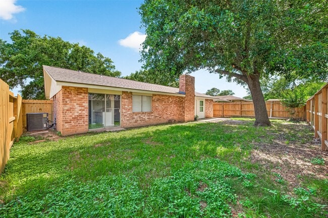 Building Photo - 7646 Winkle Wood Ln