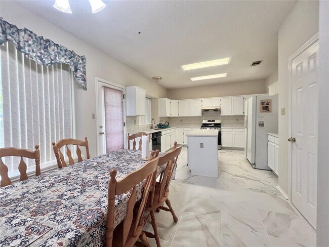 Building Photo - 1105 Ravens Cove