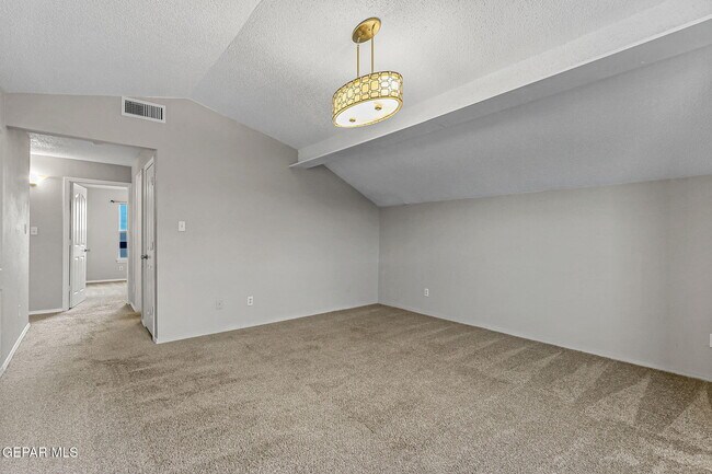 Building Photo - 10737 Pleasant Sand Dr
