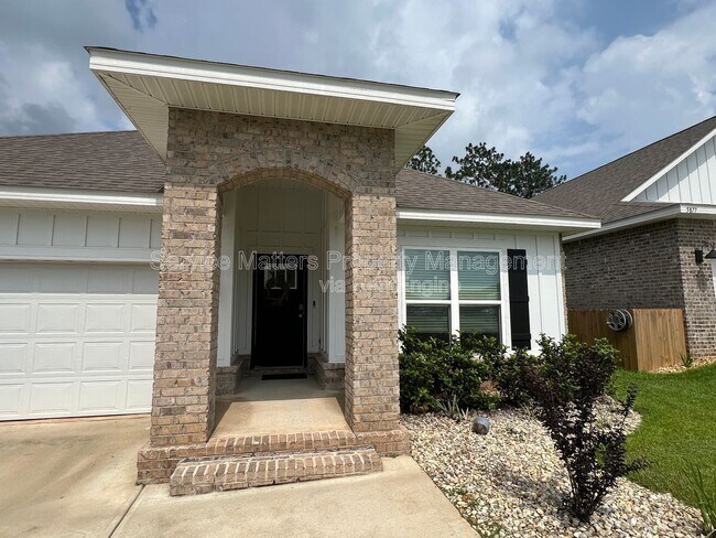 Building Photo - 5881 Cactus Dr
